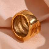 Anillos chapados en oro de 18 quilates con revestimiento de acero inoxidable de color sólido de estilo simple de estilo vintage