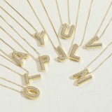 Collar con colgante chapado en oro de 14 quilates con incrustaciones de cobre y letras de estilo clásico lujoso y elegante