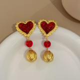 1 par de pendientes colgantes de perlas con diamantes de imitación de cobre con incrustaciones en forma de corazón