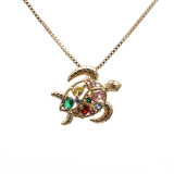 1 pieza de collar con colgante de circonio con incrustaciones de cobre y Animal de tortuga a la moda