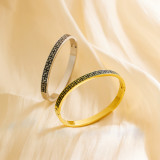 Brazalete de revestimiento de acero inoxidable con cruz de estilo romano de estilo simple clásico