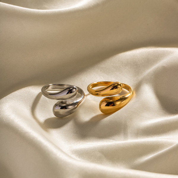 Anillo abierto cruzado cruzado de acero inoxidable irregular estilo INS