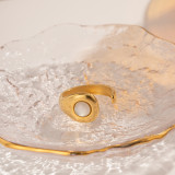 Anillo abierto chapado en oro de 18 quilates con incrustaciones de acero inoxidable redondo de estilo simple estilo IG