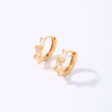 1 par de pendientes de aro chapados en oro blanco con incrustaciones de cobre y circonita chapados en oro blanco de estilo sencillo informal