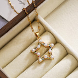 Collar con colgante chapado en oro de 18 quilates con incrustaciones de cobre y perlas artificiales de estilo sencillo