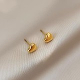 1 par de pendientes de acero de titanio con forma de corazón a la moda