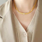 Venta al por mayor Collar de circón chapado en oro de acero titanio cuadrado de estilo vintage 18K