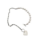 Collar retro de acero y titanio con perlas de imitación en forma de corazón, 1 pieza