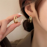 1 par de pendientes básicos de acero inoxidable de color sólido retro para viajes diarios