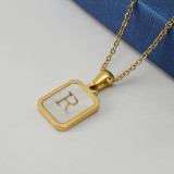 Collar con colgante de acero inoxidable con letras de moda, collares de acero inoxidable con concha chapada en oro