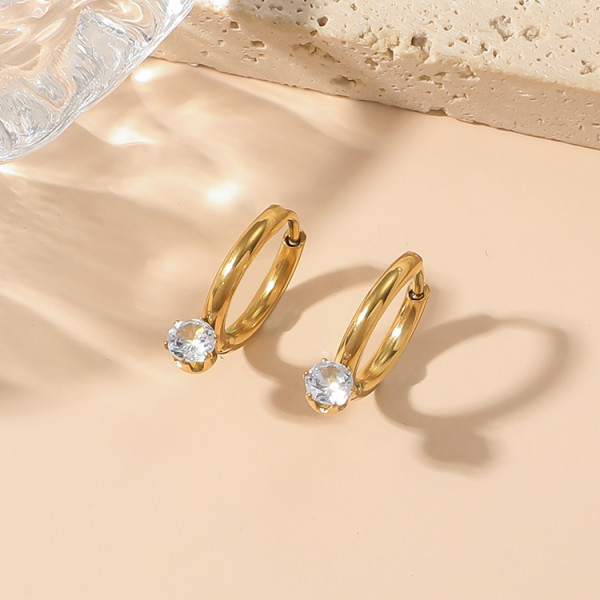 1 par de pendientes chapados en oro de 18 quilates con incrustaciones de acero y titanio de Color sólido Retro