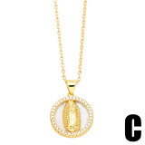 Collar con colgante chapado en oro de 18 quilates con incrustaciones de cobre y acero inoxidable con forma de corazón de fe artística