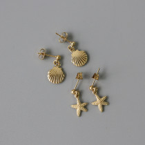 1 par de aretes colgantes chapados en oro de 14 quilates de acero titanio con concha de estrella de mar de estilo simple de playa