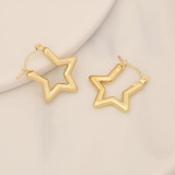 Pendientes de aro chapados en oro de acero inoxidable con forma de estrella y corazón en forma de U, 1 par
