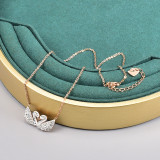 Collar con colgante de acero de titanio y cisne elegante, collares de acero inoxidable con diamantes de imitación artificiales chapados
