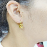 1 par de pendientes chapados en oro de 18K con incrustaciones de mariposa en forma de corazón de estilo Simple, piedras preciosas artificiales de acero y titanio
