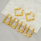 1 par de elegantes pendientes cuadrados de acero inoxidable chapados en oro de 18 quilates