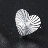 Nuevo Pendientes de acero inoxidable con línea de espejo de flores en forma de corazón