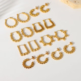 1 par de pendientes chapados en oro de 18 quilates de acero inoxidable chapado en forma de C estilo francés