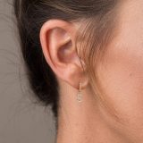 Pendientes de circón de acero inoxidable con incrustaciones de letras de dama de 1 pieza