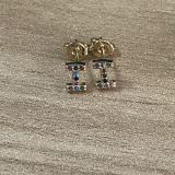 Pendientes chapados en oro de 14K con incrustaciones de cobre y circonita, elegantes y lujosos, estilo clásico, con letras asimétricas, 1 par