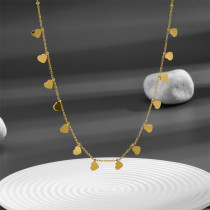 Collar chapado en oro de 18 quilates con revestimiento de acero de titanio con forma de corazón de pentagrama de estilo simple