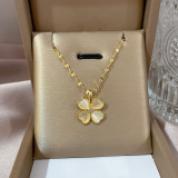 Collar con colgante de diamantes de imitación con incrustaciones de cobre y acero titanio con forma de corazón de oso de estilo simple