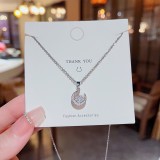 Collar con colgante de diamantes de imitación con incrustaciones de acero titanio y corona en forma de corazón y estrella a la moda