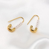 1 par de pendientes de perlas artificiales con incrustaciones de acero inoxidable con clip de papel elegante