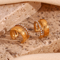 1 par de aretes chapados en forma de C de estilo Simple informal con incrustaciones de diamantes de imitación de acero inoxidable chapados en oro de 18 quilates