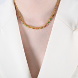 Collar chapado en oro de 18 quilates con revestimiento de esmalte de acero de titanio geométrico pastoral elegante para dama