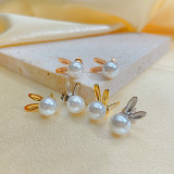 1 par de pendientes de perlas artificiales de acero inoxidable con incrustaciones de perlas de estilo Simple y bonito