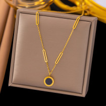 Collar con colgante chapado en oro de 18 quilates de acero de titanio geométrico de estilo simple