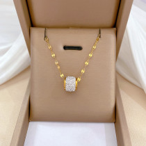 Venta al por mayor Collar con colgante de diamantes de imitación de acero de titanio geométrico de estilo simple