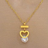 Collar con colgante chapado en oro de circonita con incrustaciones de acero de titanio en forma de corazón para mujer