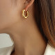 Pendientes simples hechos a mano con formas especiales