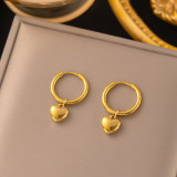 1 par de pendientes colgantes chapados en oro de 18 quilates de acero titanio con forma de corazón de estilo vintage