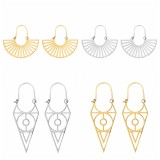 1 par de pendientes colgantes huecos con revestimiento de acero de titanio geométrico exagerado