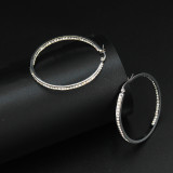 1 par de pendientes de circón de acero de titanio con incrustaciones redondas de estilo simple