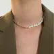Collar de oro de 14 quilates con cadena torcida de perlas naturales de agua dulce