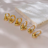 1 par de pendientes colgantes chapados en oro de acero inoxidable con forma de corazón y estrella de estilo sencillo