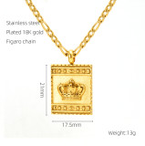 Collar con colgante chapado en oro de 18 quilates con corona en forma de corazón de arcoíris de estilo moderno