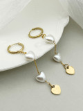 1 par de pendientes colgantes chapados en oro con forma de corazón de acero inoxidable con perlas de imitación pulidas