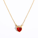 Collar con colgante chapado en oro de 18 quilates con incrustaciones de acero inoxidable y forma de corazón estilo IG