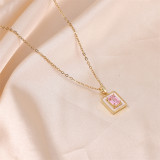 Collar con colgante chapado en oro de 18 quilates con incrustaciones de diamantes de imitación rectangulares de estilo simple informal