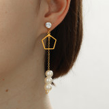 1 par de pendientes colgantes chapados en oro con incrustaciones de borlas de perlas de imitación de acero inoxidable con forma de trébol de cuatro hojas y estilo informal y sencillo