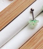 Pendientes de acero de titanio con flor pastoral dulce de 1 pieza