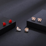 Pendientes con forma de corazón y mariposa, con incrustaciones de acero de titanio y diamantes de imitación, 3 pares