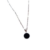 Collar con colgante redondo de acero y titanio Commute