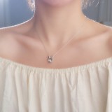 Collar con colgante de diamantes de imitación con incrustaciones de acero titanio y corona en forma de corazón y estrella a la moda